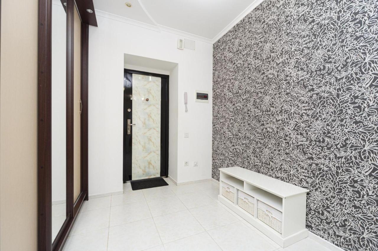 Odessa Arkadia Apartments Bagian luar foto